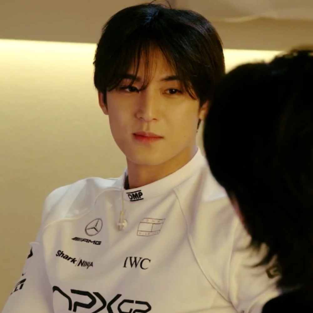 Behind-the-scenes cut of Mingyu (SEVENTEEN)