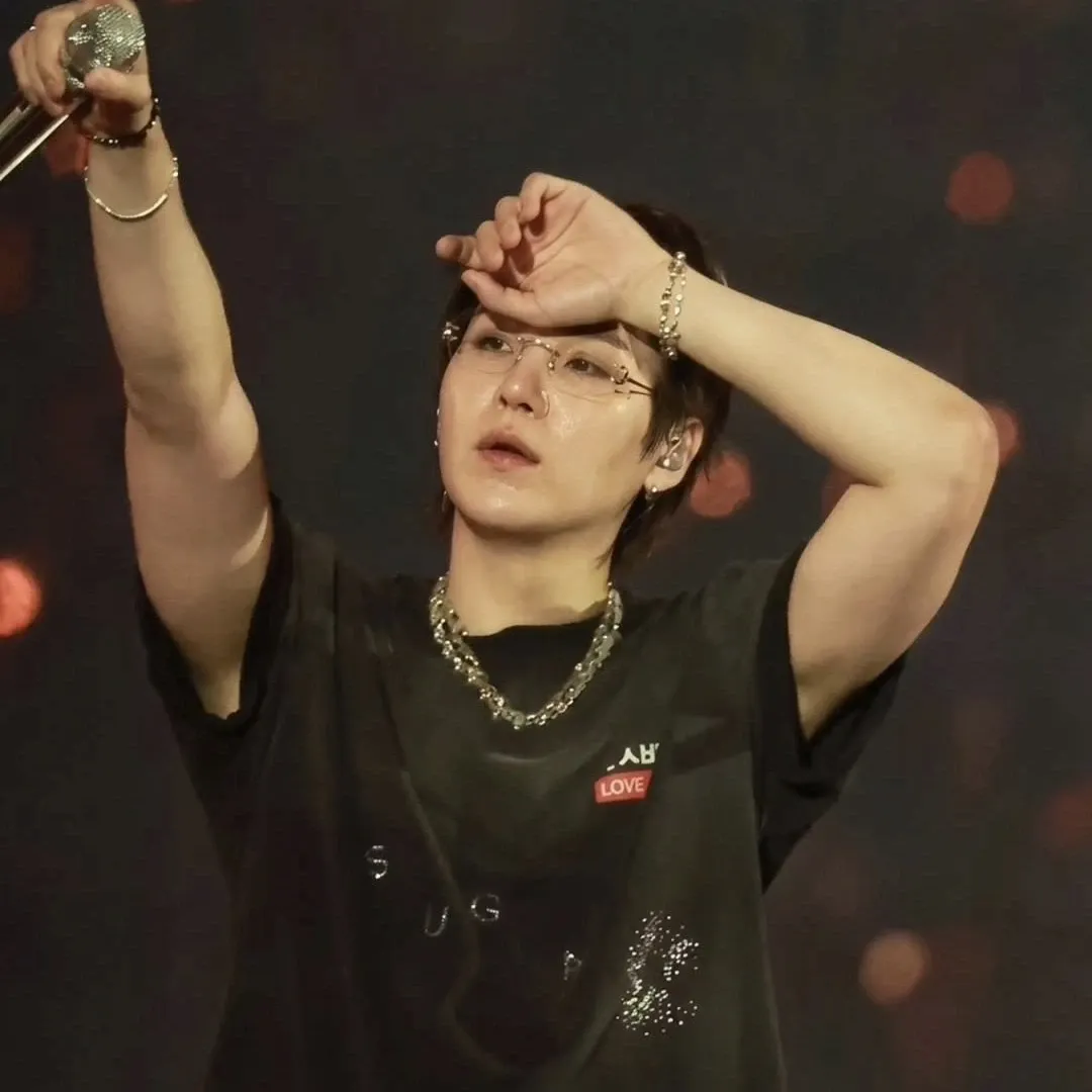 Momen yang diabadikan oleh penggemar SUGA (BTS)