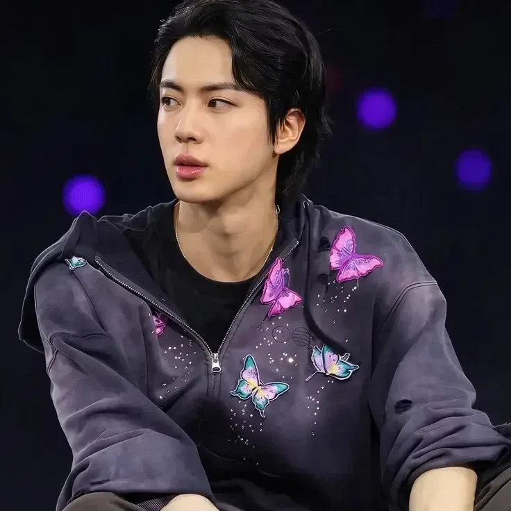 Potret di balik layar Jin (BTS)