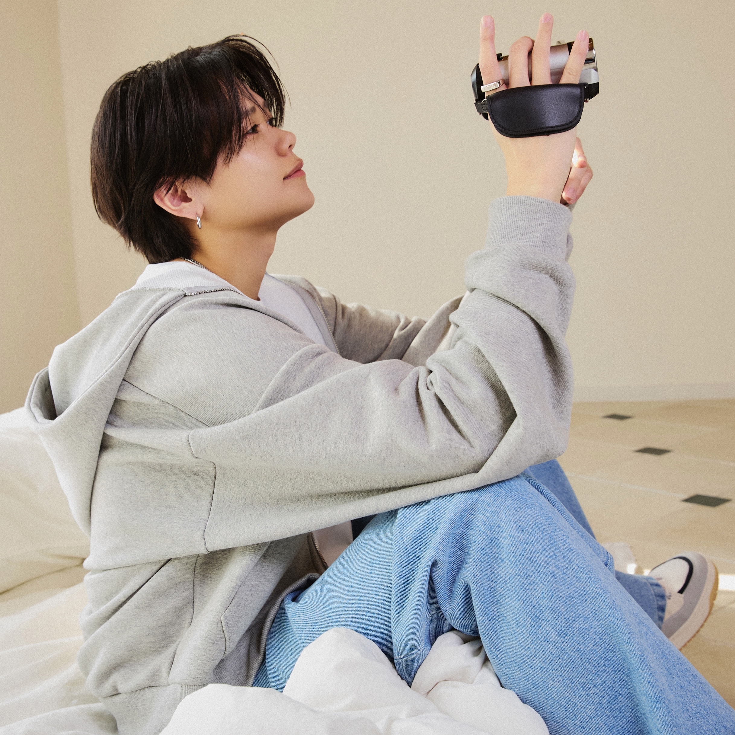 Recent activity shot of Fujimaki Kyosuke (INI)