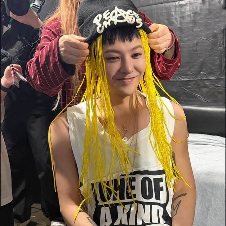 A moment captured by G-DRAGON (BIGBANG)'s fan