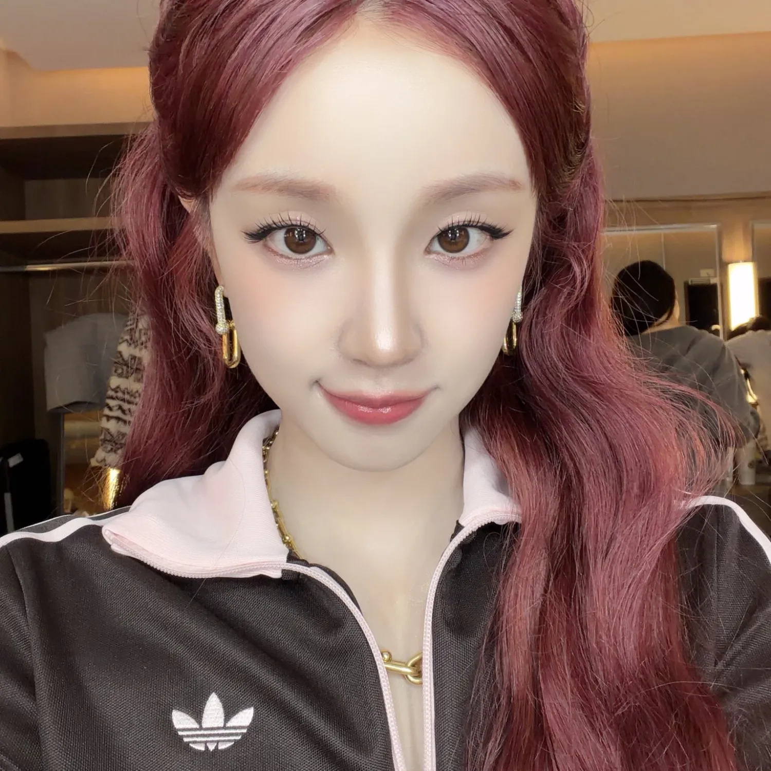 Recent activity shot of Yuqi (i-dle)