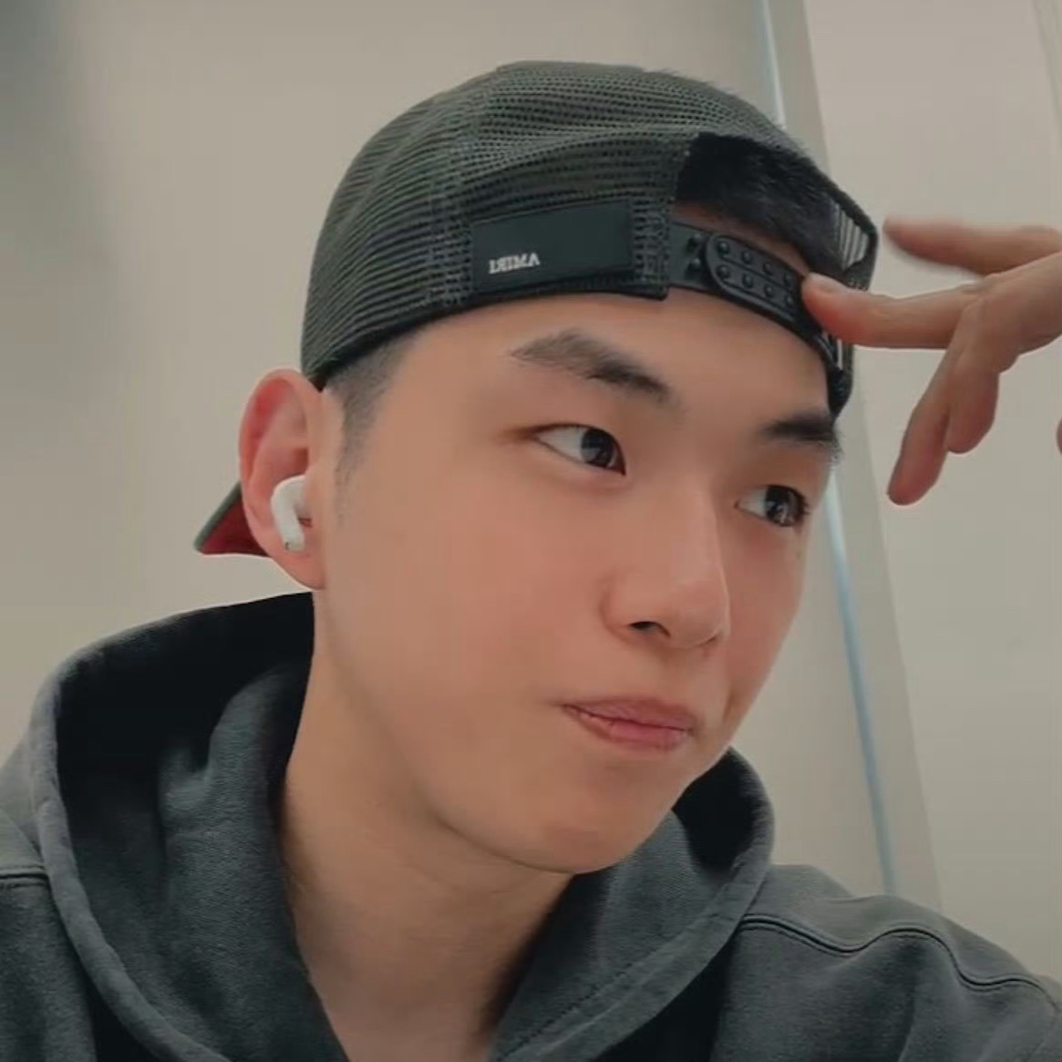 강다니엘 최근 활동샷