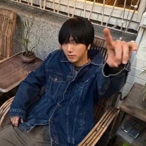 Behind-the-scenes cut of Yesung (Super Junior)