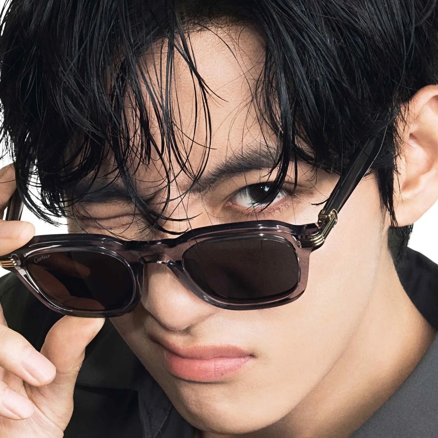Recent activity shot of V (BTS)