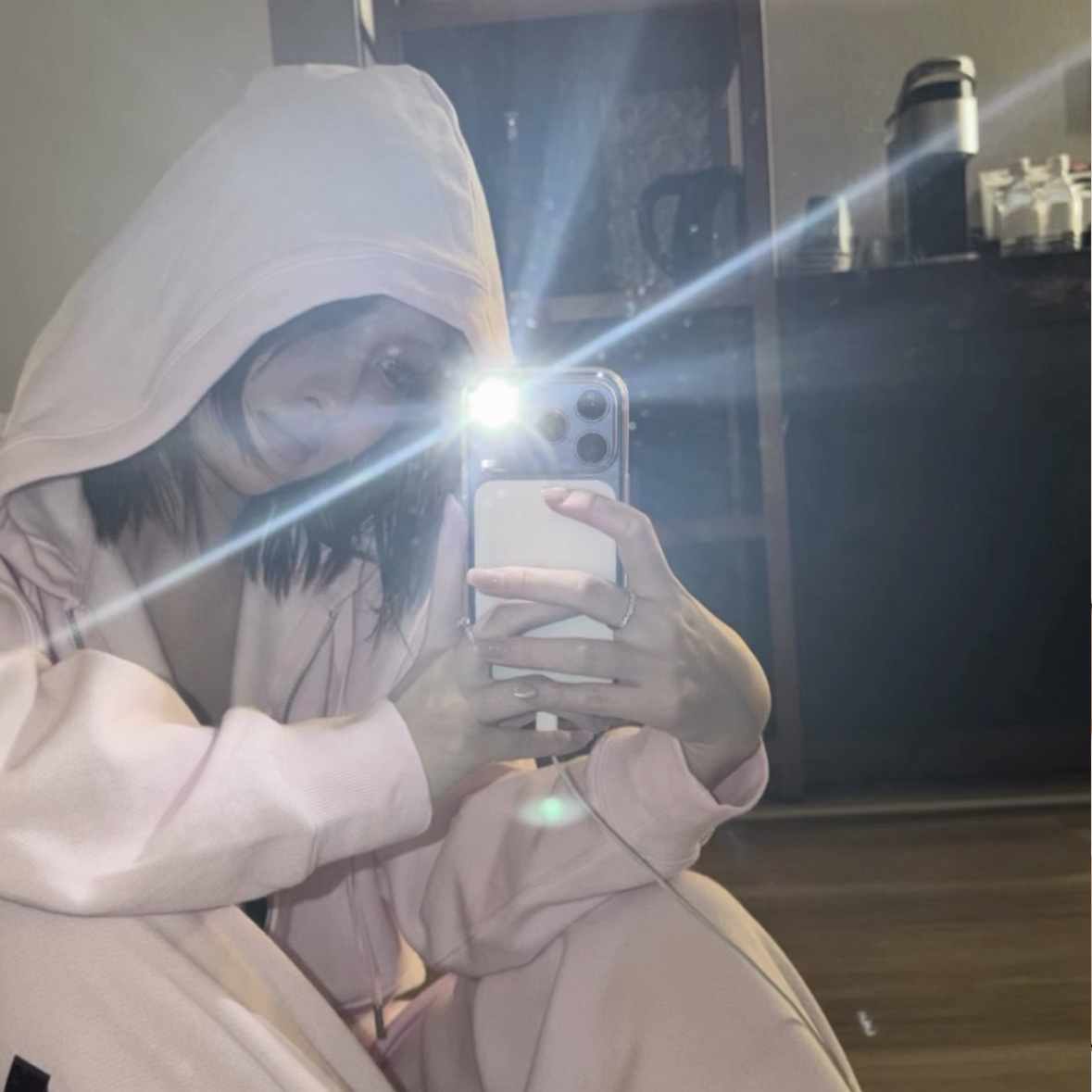 모모 (TWICE) 최근 활동샷