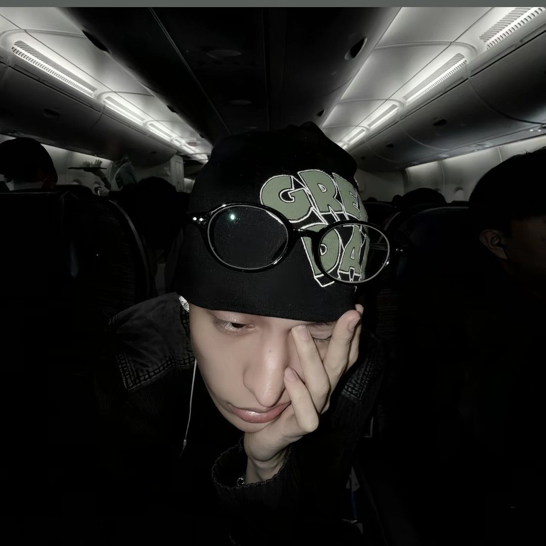 A moment captured by James (CORTIS)'s fan