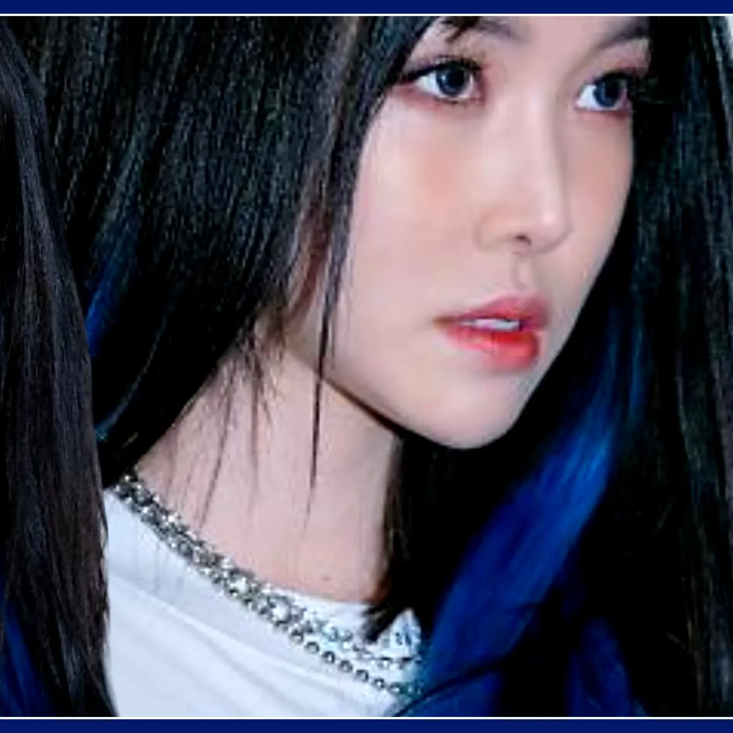 A moment captured by Yuju (GFRIEND)'s fan