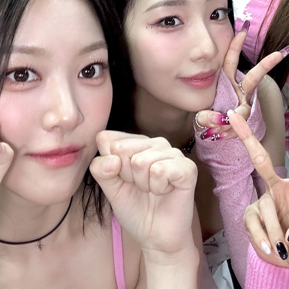 Behind-the-scenes cut of Loossemble