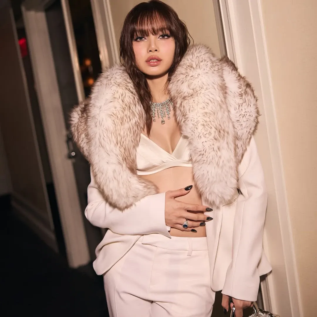 Foto terbaru Lisa (BLACKPINK)