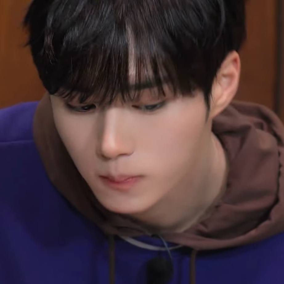 Recent activity shot of Kim Junseo (ALPHA DRIVE ONE)