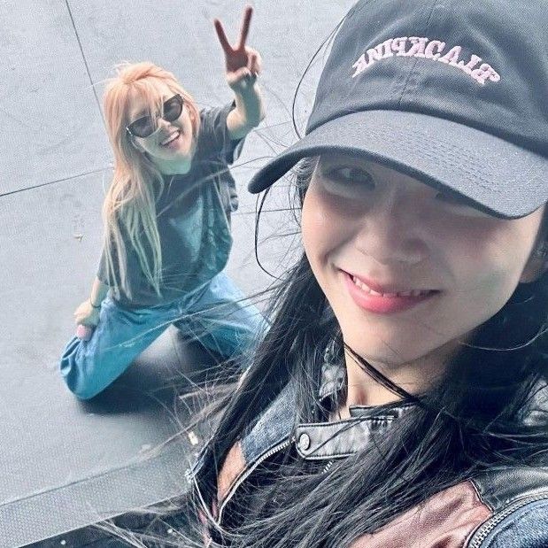 BLACKPINK의 최신 사진