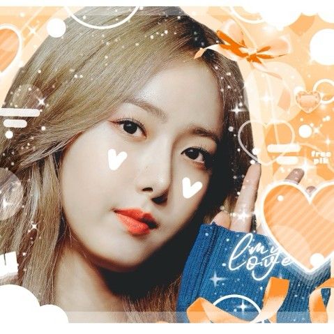 A moment captured by SinB (GFRIEND, VIVIZ)'s fan