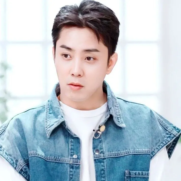 A moment captured by Eun Jiwon (SECHSKIES)'s fan