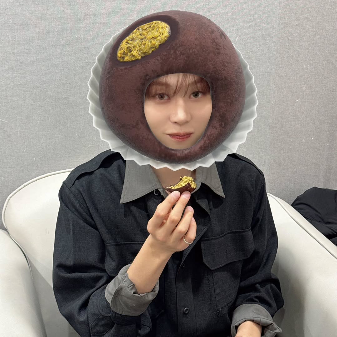 A moment captured by Seungkwan (SEVENTEEN)'s fan