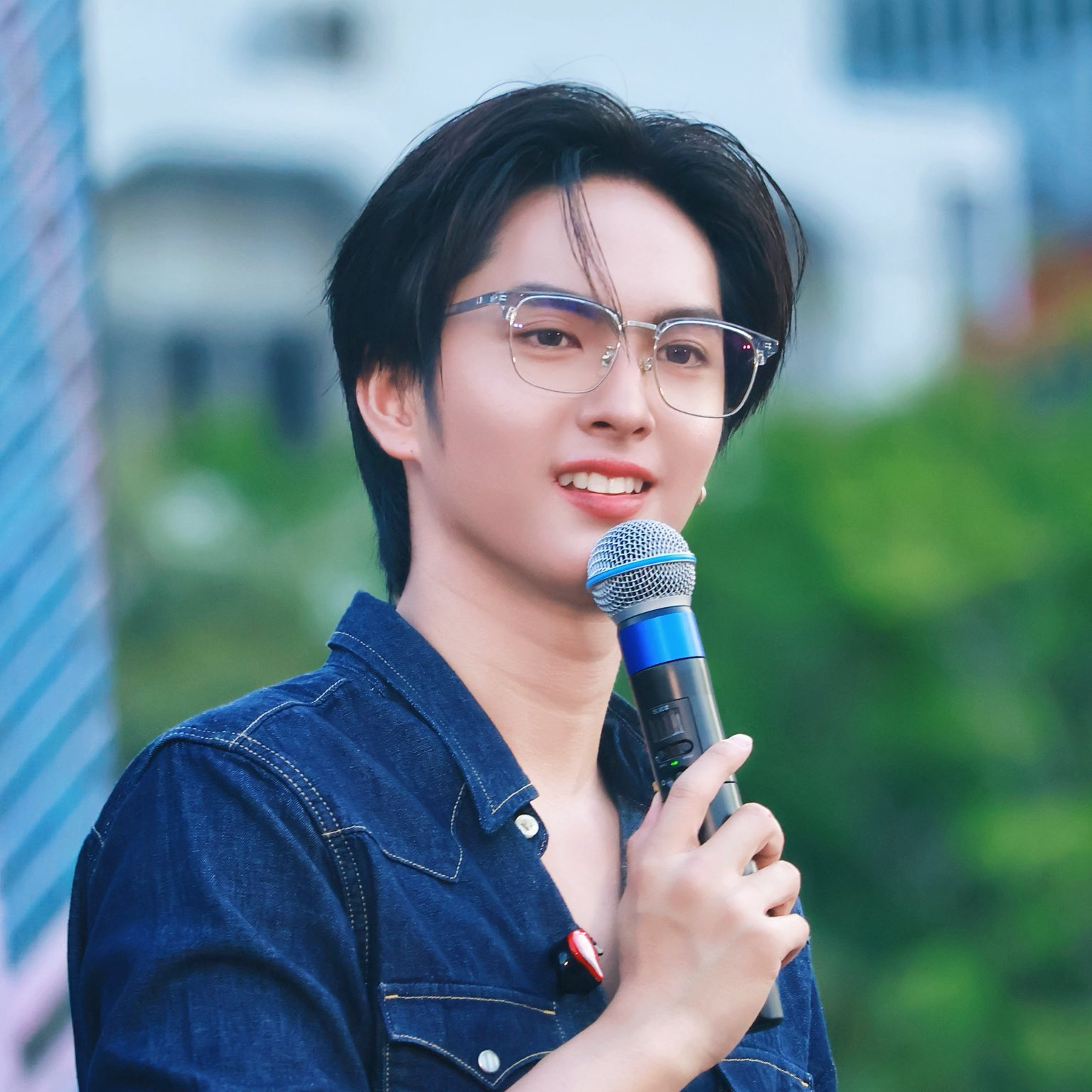 Behind-the-scenes cut of Copper (BUS)