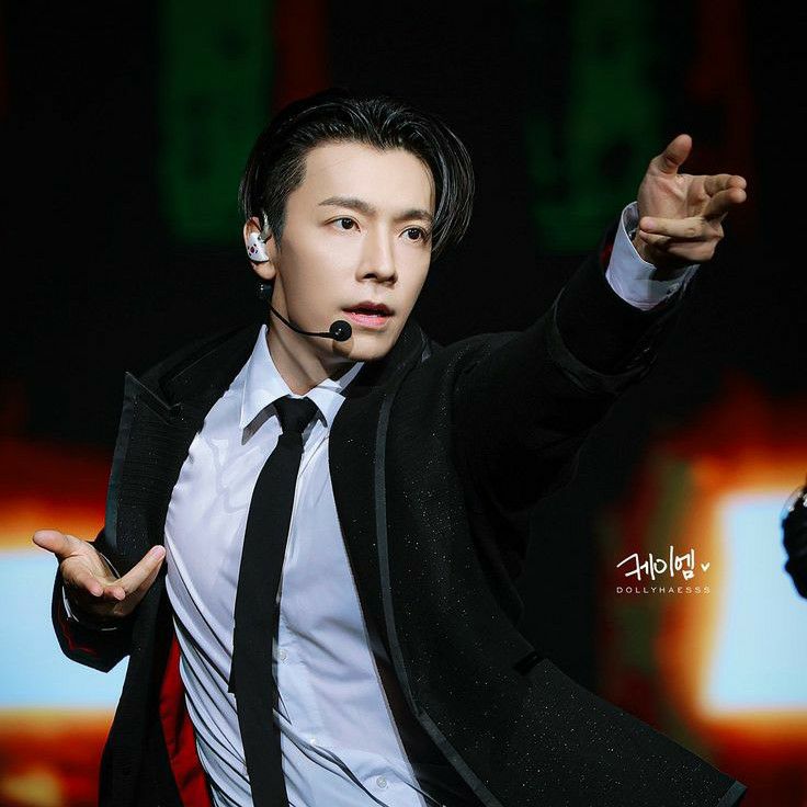 东海 (Super Junior)的最新活动照片