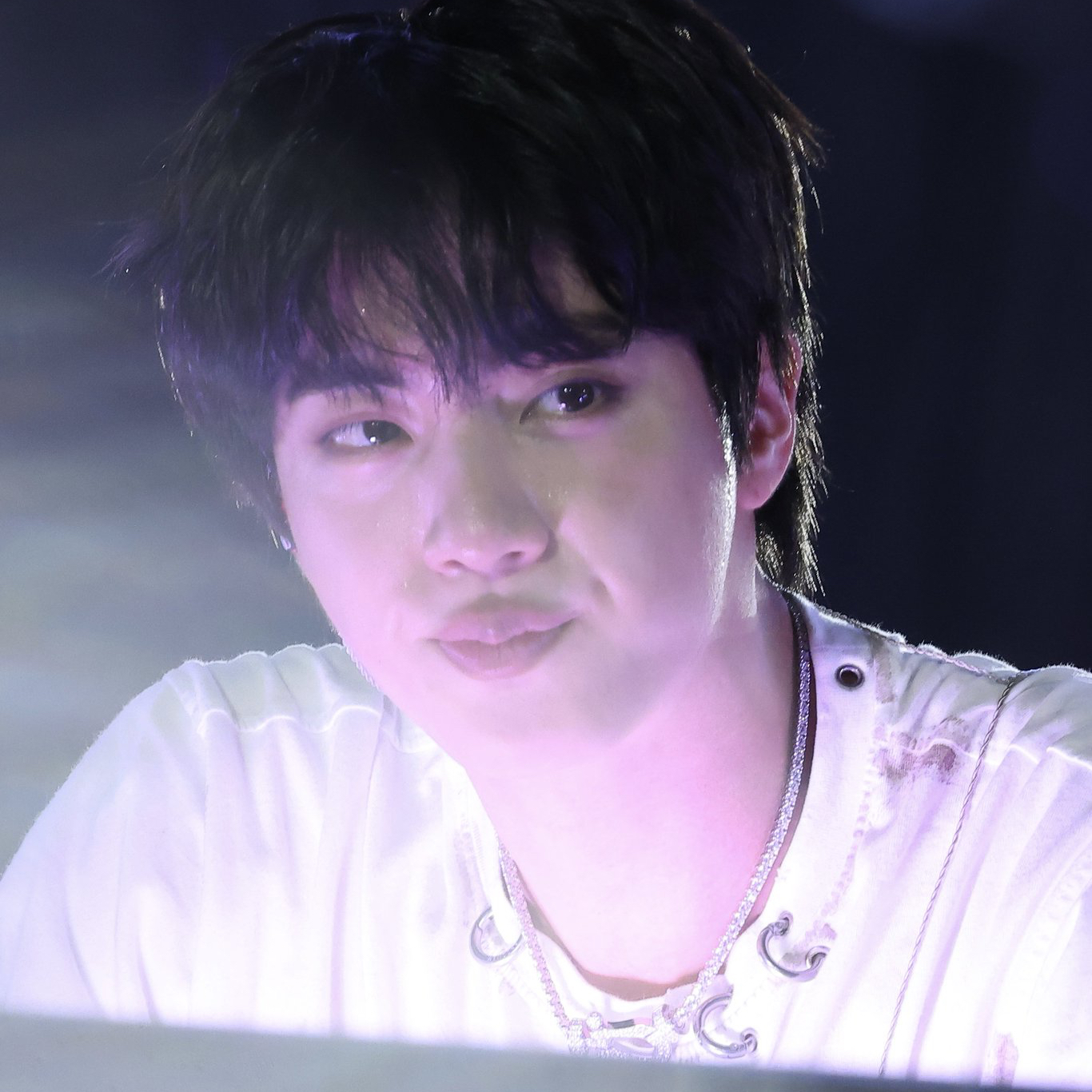 Potret di balik layar Jin (BTS)