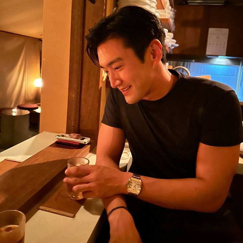 Recent activity shot of Siwon (Super Junior)