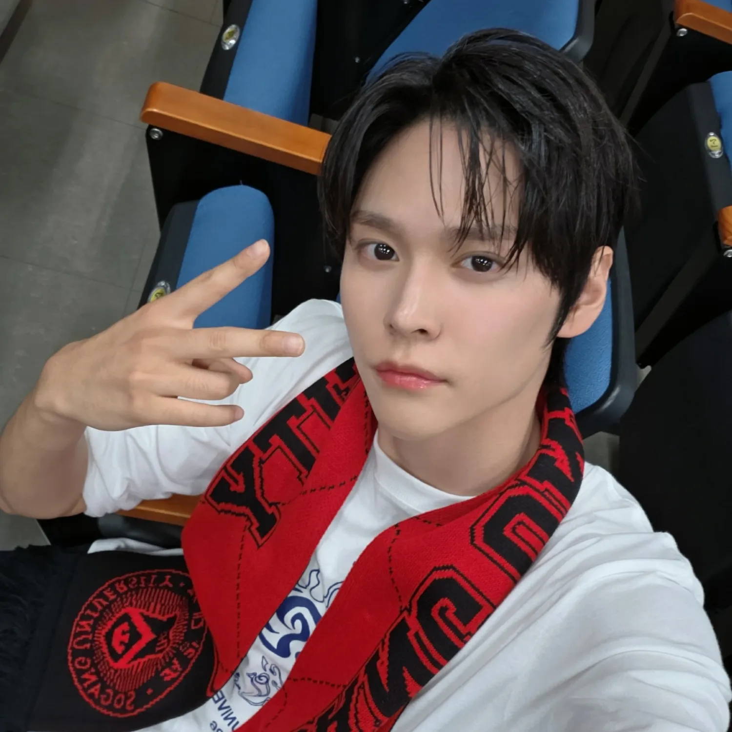 Behind-the-scenes cut of Eunseok (RIIZE)