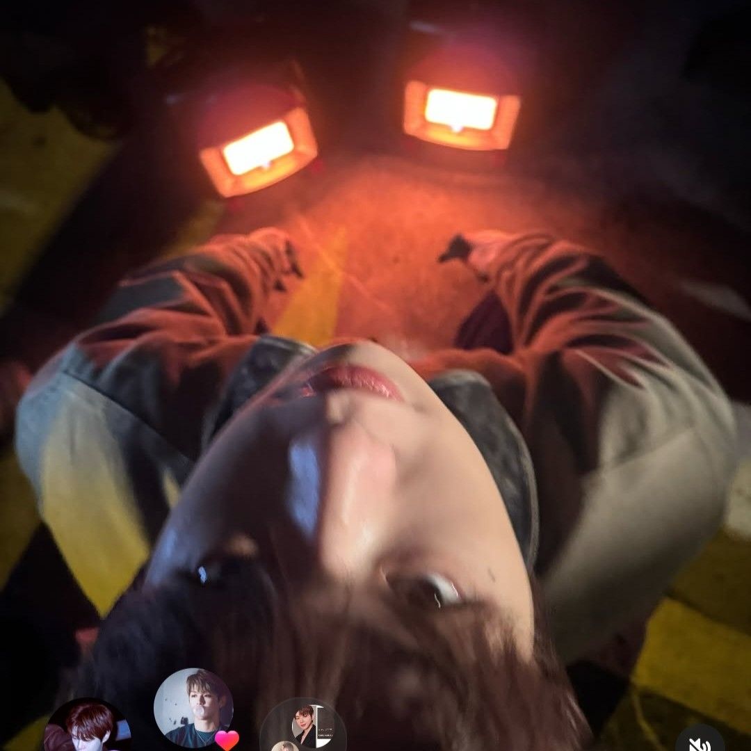 A moment captured by Kang Daniel's fan