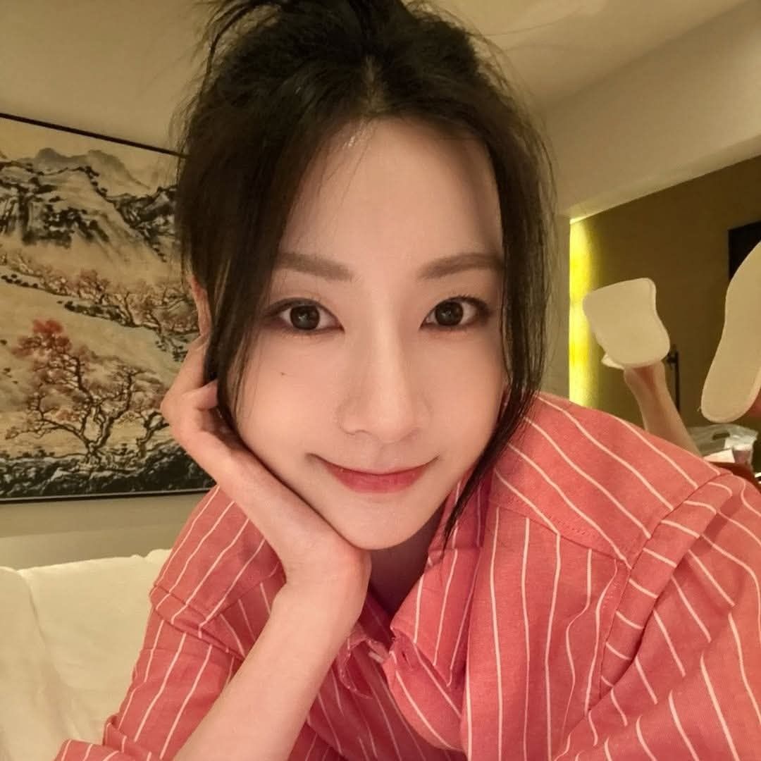 Behind-the-scenes cut of Oh Hayoung (Apink)