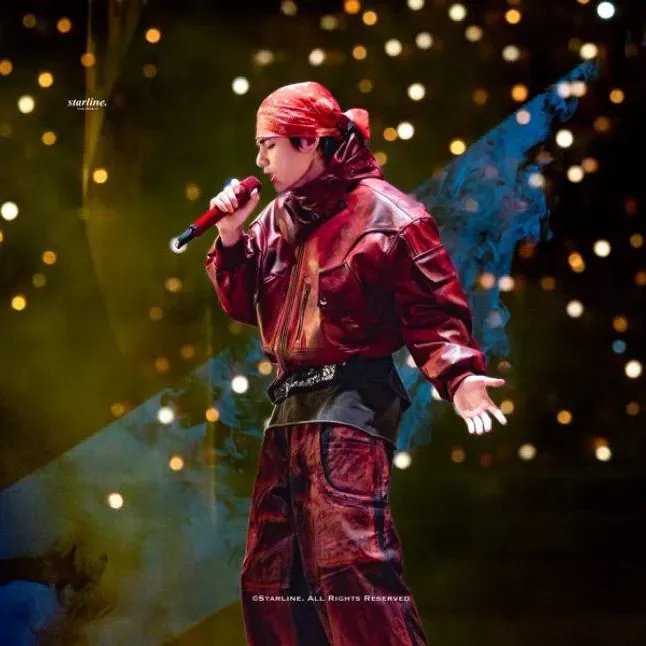 뷔 (방탄소년단)의 비하인드 컷