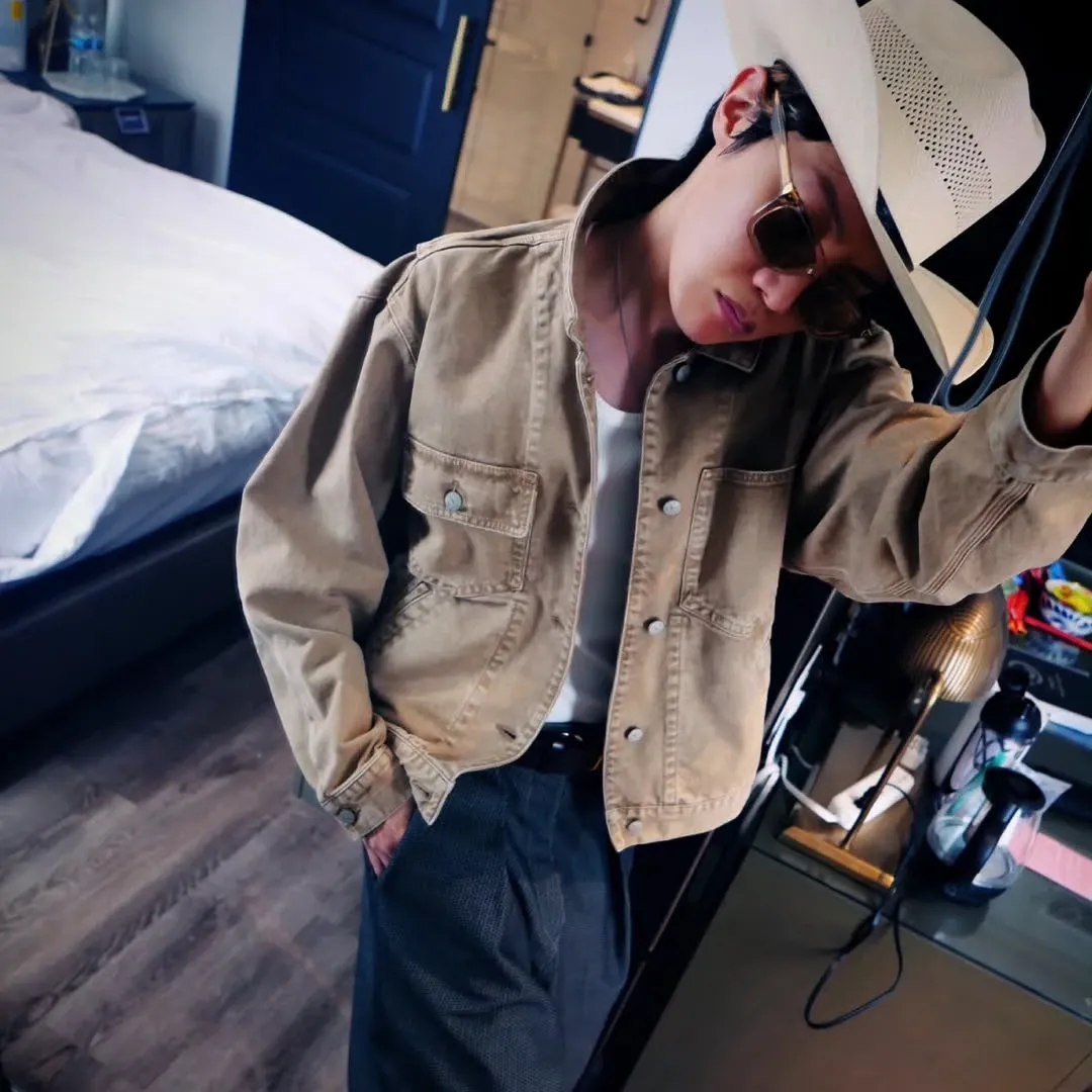 Foto terbaru j-hope (BTS)