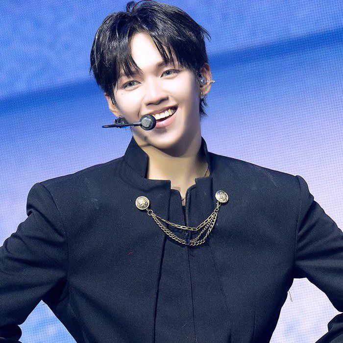 Latest photo of JL (AHOF)