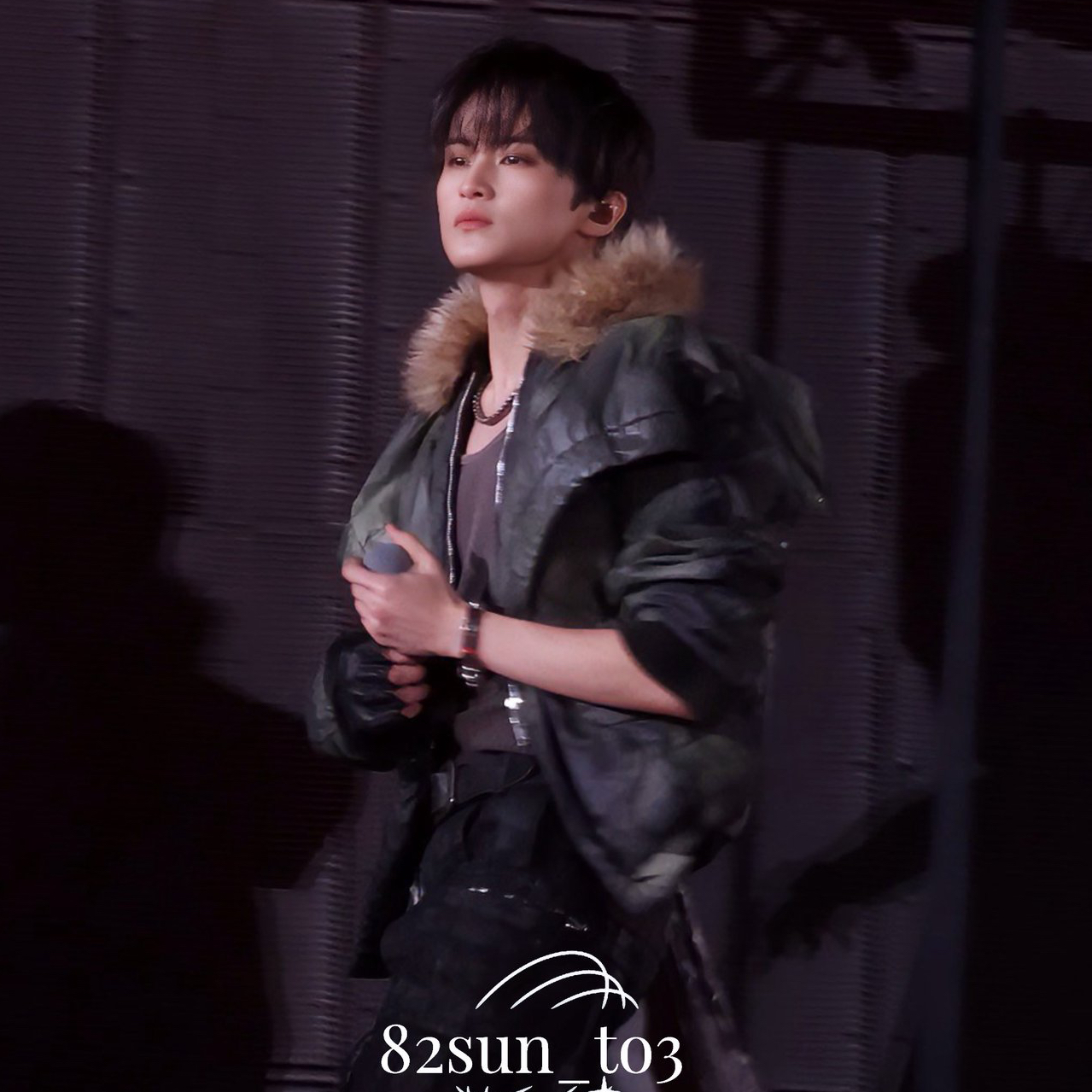 Behind-the-scenes cut of Mark (NCT 127, NCT DREAM)