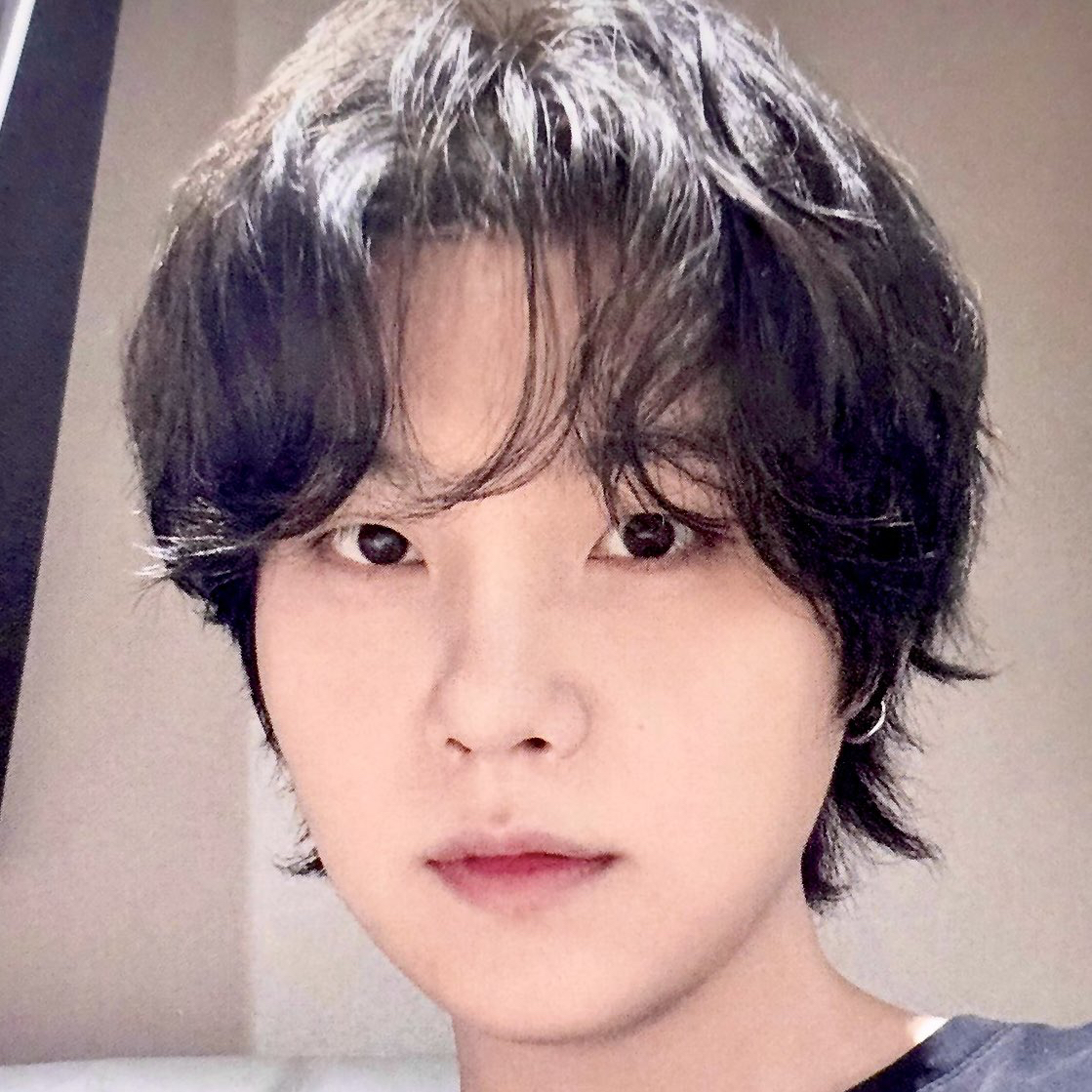 SUGA (防彈少年團)的幕後花絮