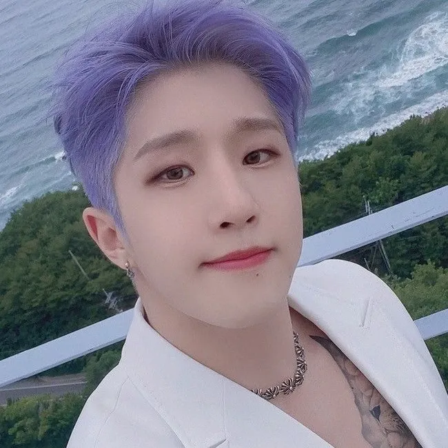 Behind-the-scenes cut of Jinjin (ASTRO)