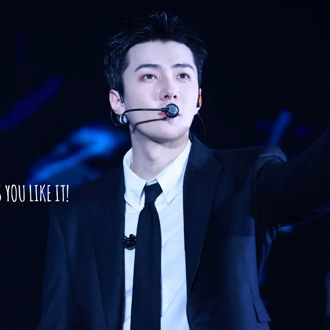 세훈 (EXO)의 비하인드 컷