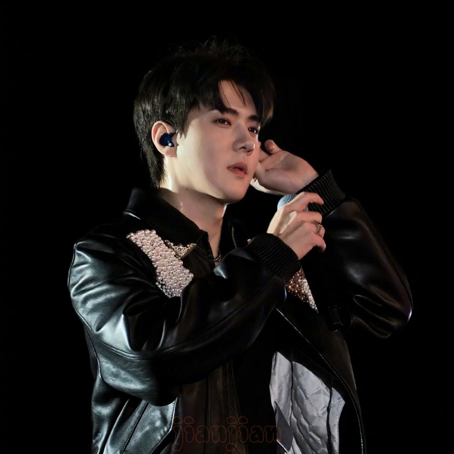 세훈 (EXO) 최근 활동샷