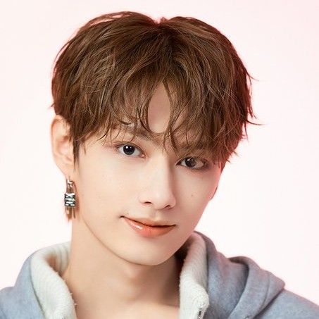 Behind-the-scenes cut of Jun (SEVENTEEN)