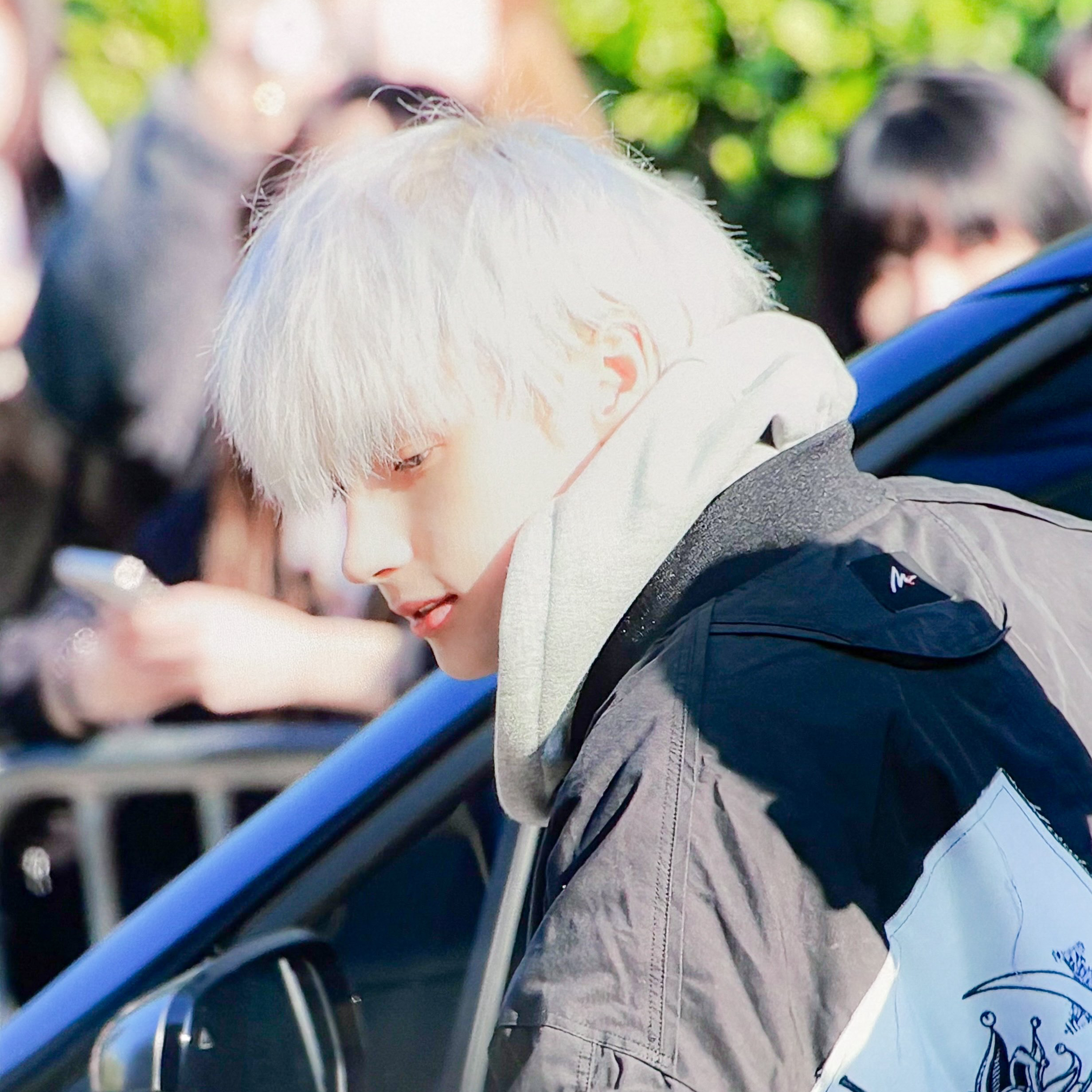 Latest photo of HueningKai (TOMORROW X TOGETHER)