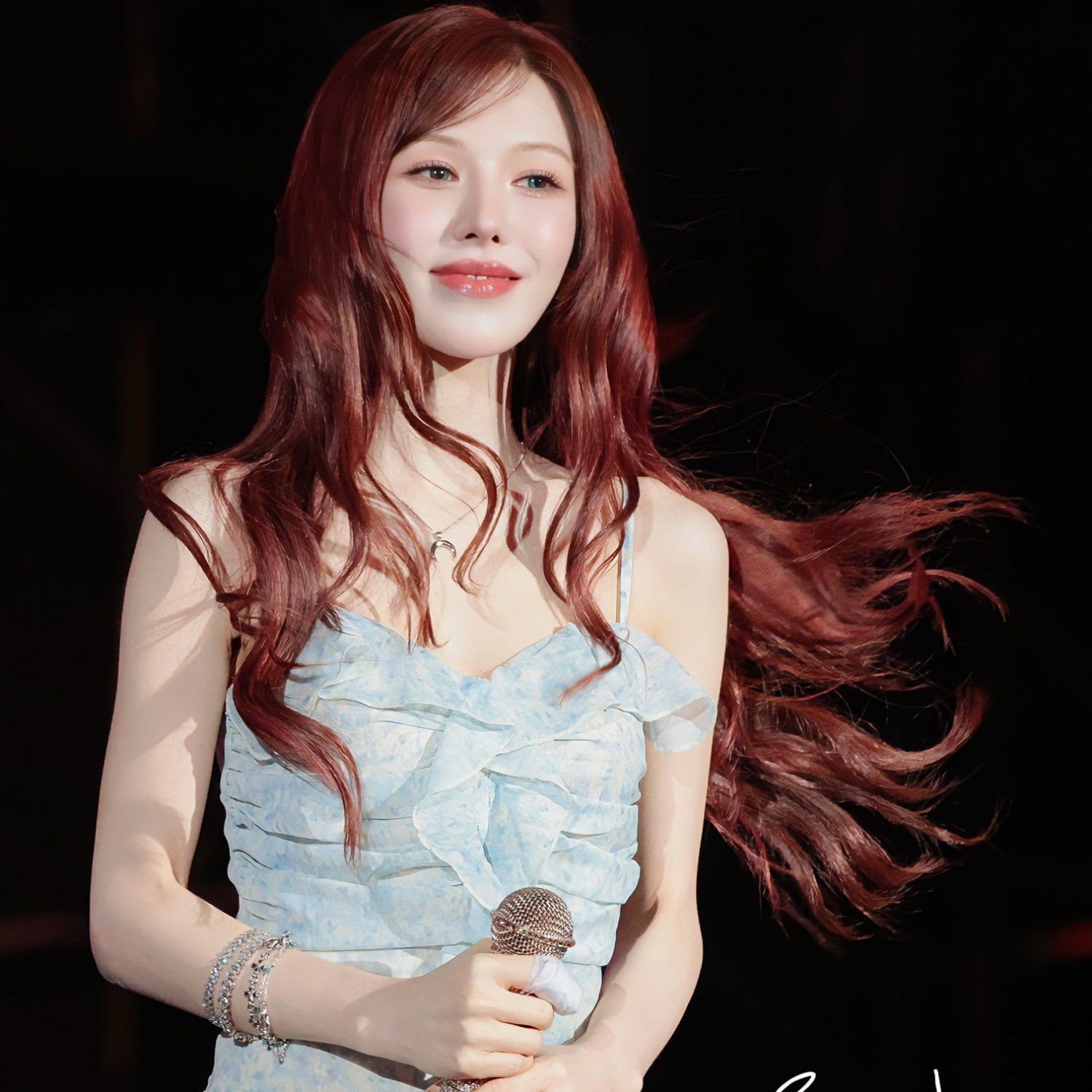 Latest photo of Wendy (Red Velvet)