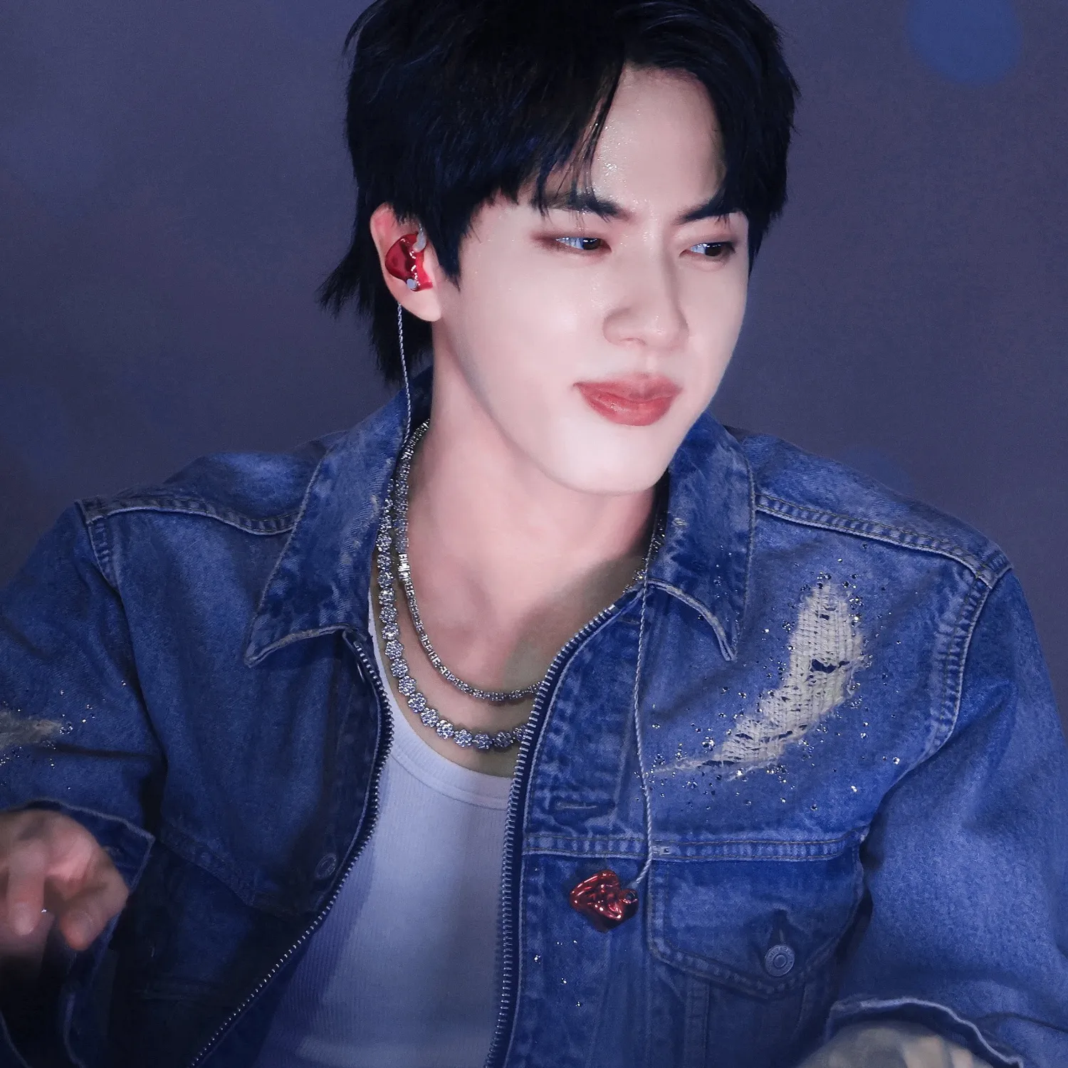 Potret di balik layar Jin (BTS)