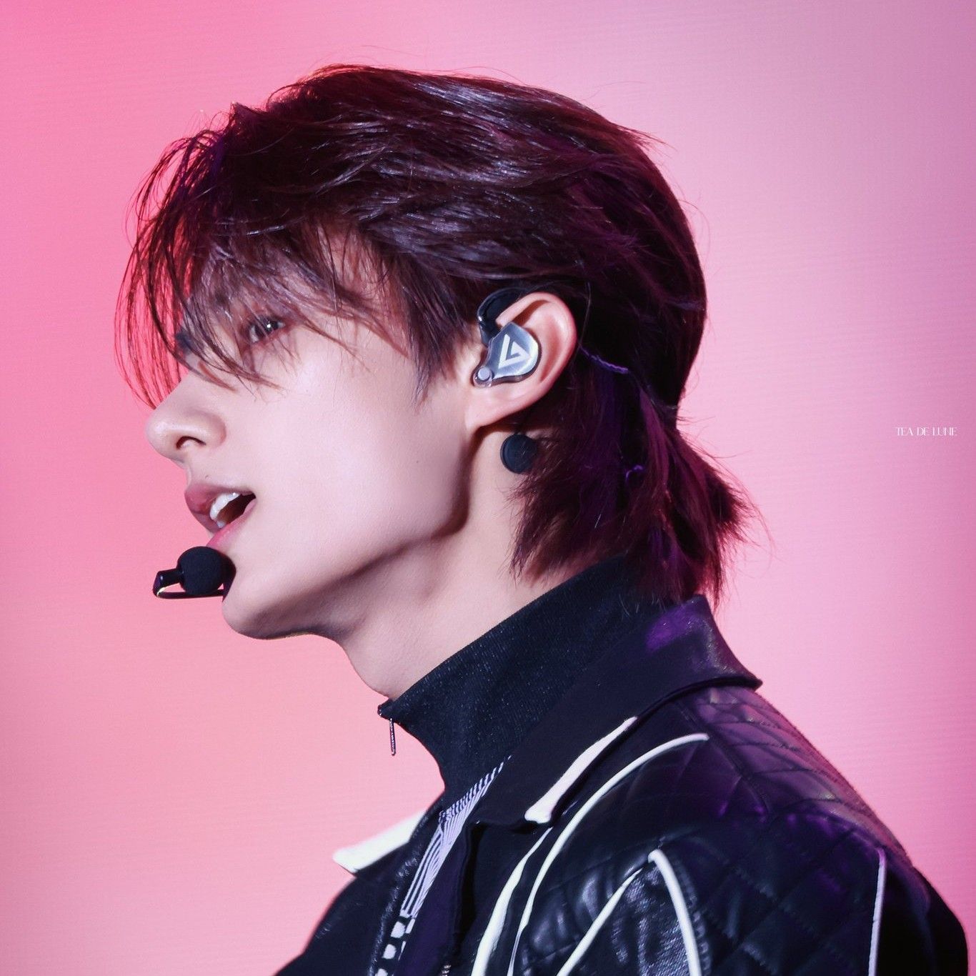 Behind-the-scenes cut of Jun (SEVENTEEN)