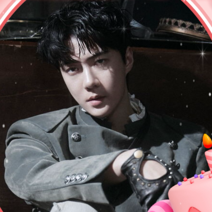 Behind-the-scenes cut of EXO