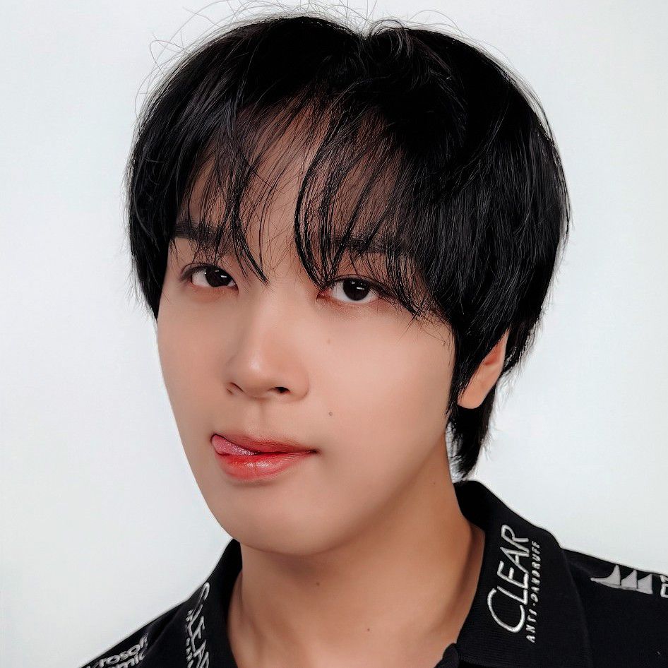 Behind-the-scenes cut of Haechan (NCT 127, NCT DREAM)