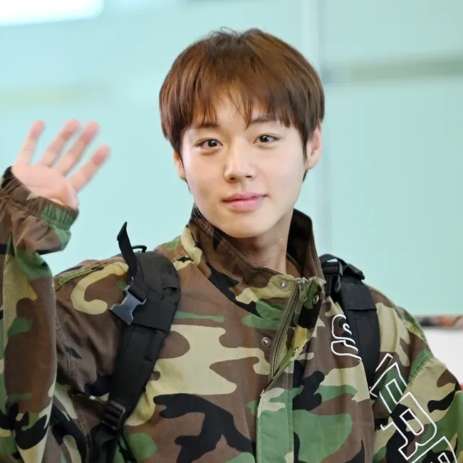 박지훈의 비하인드 컷