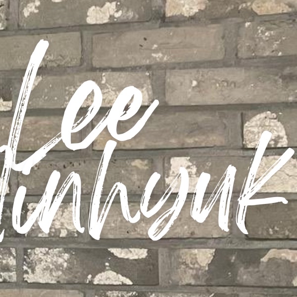 A moment captured by Minhyuk (MONSTA X)'s fan