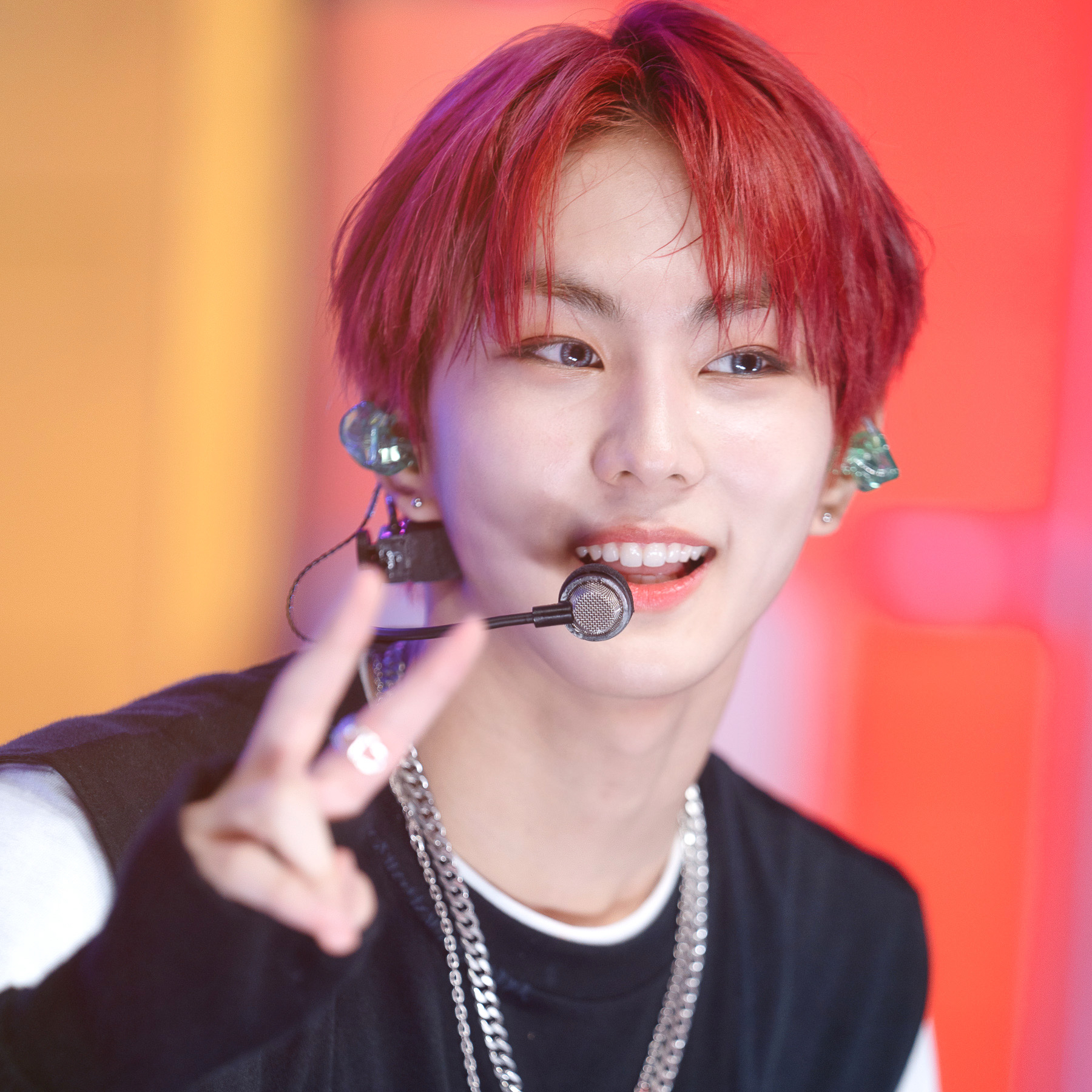 A moment captured by Jungwon (ENHYPEN)'s fan