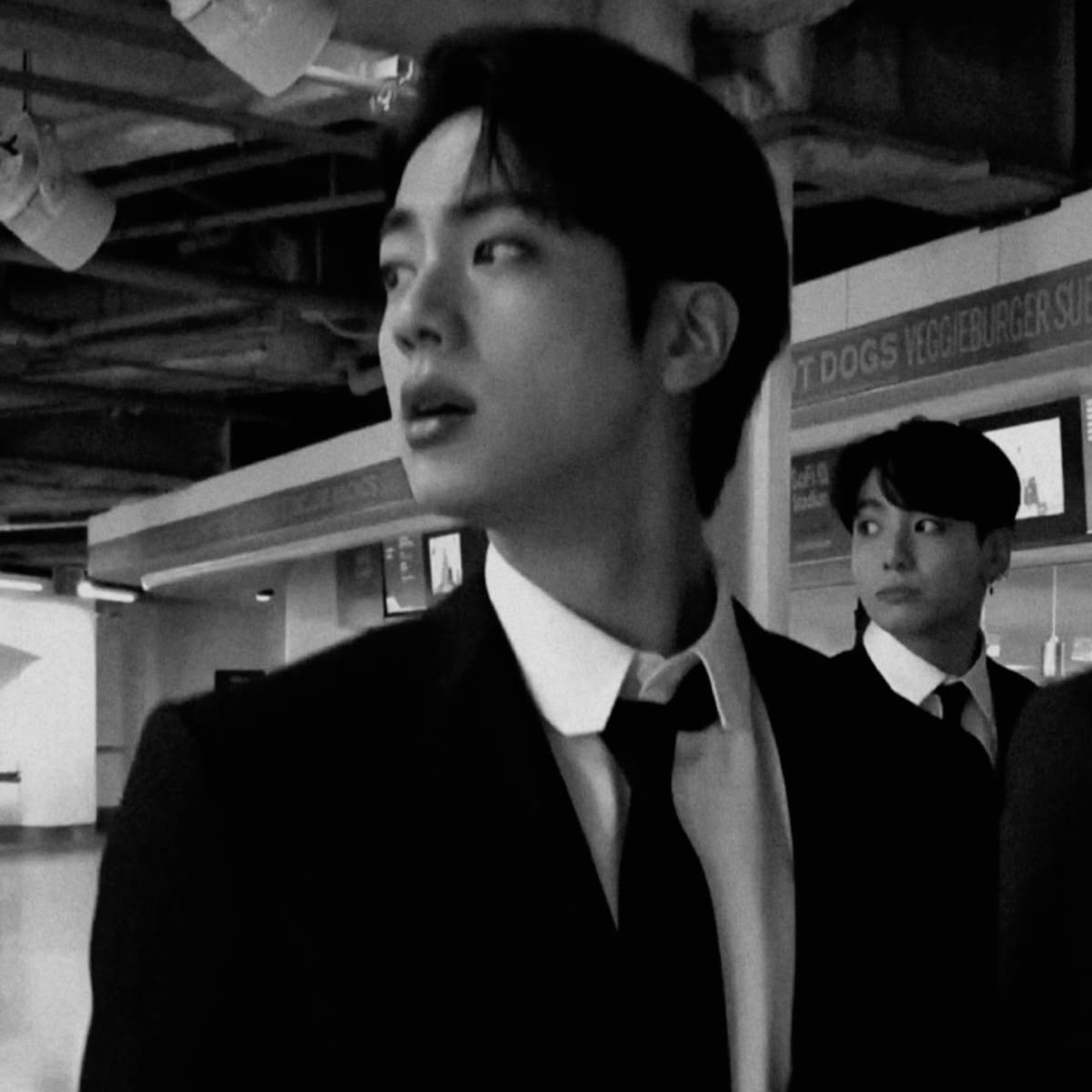 Behind-the-scenes cut of BTS