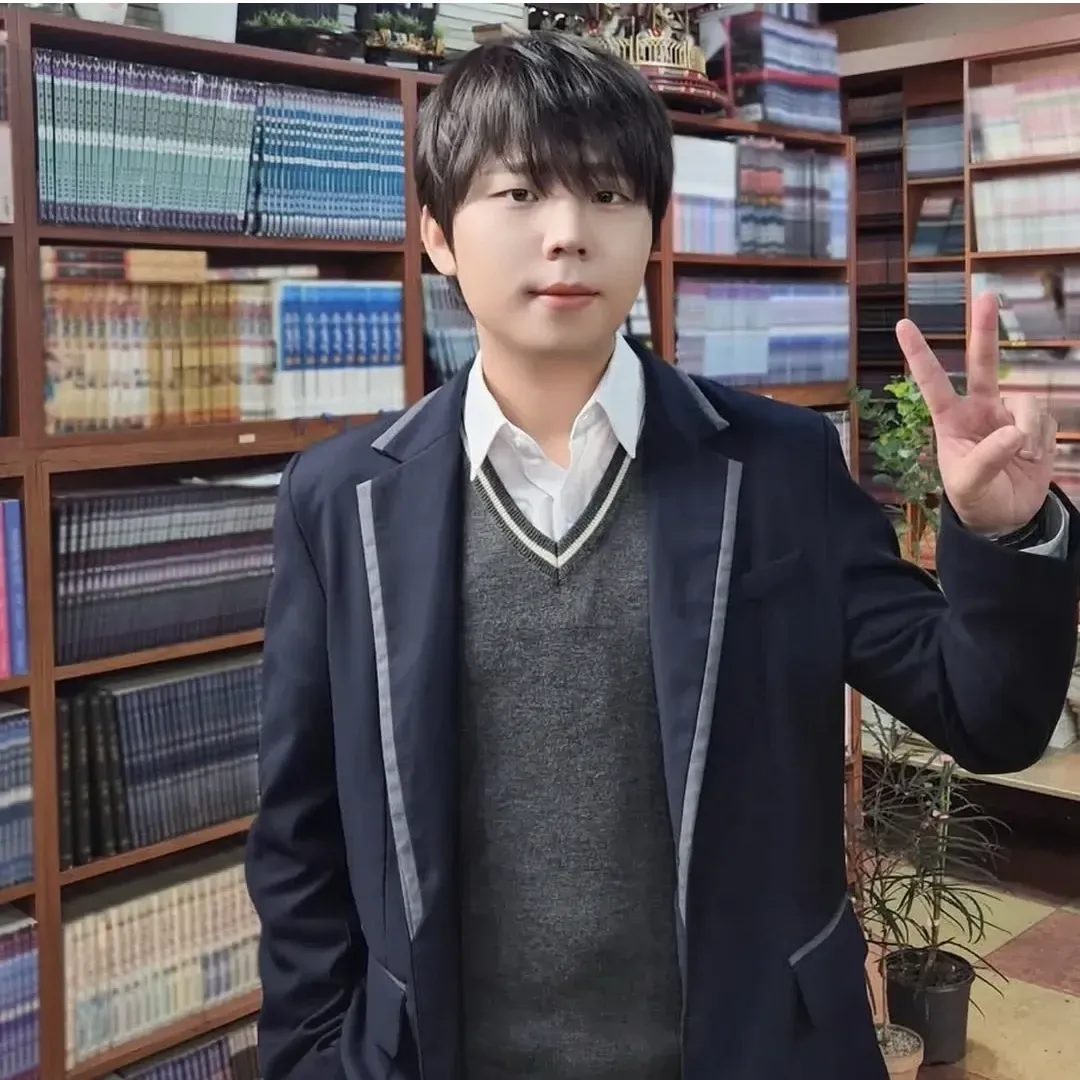 Recent activity shot of Jung Seunghwan