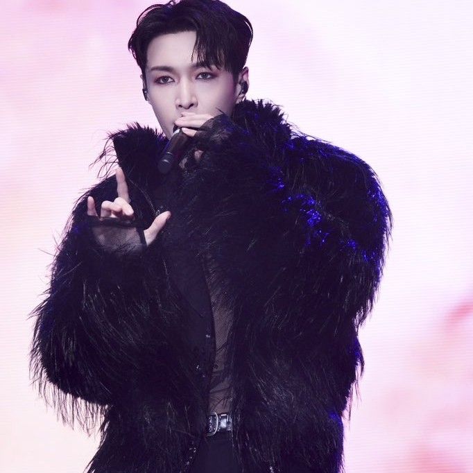 EXO의 비하인드 컷