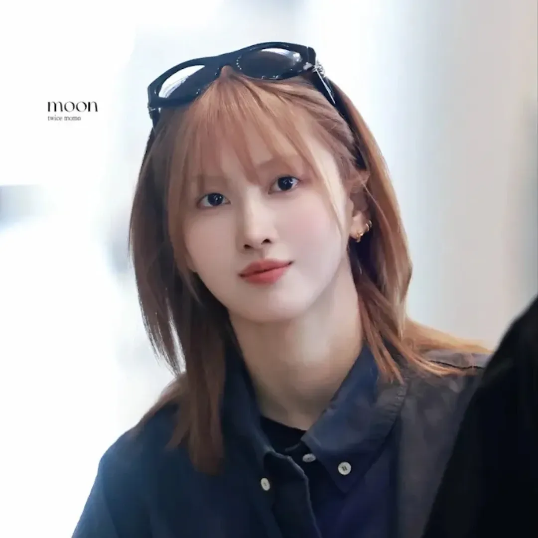 Momo (TWICE)的最新活動照片
