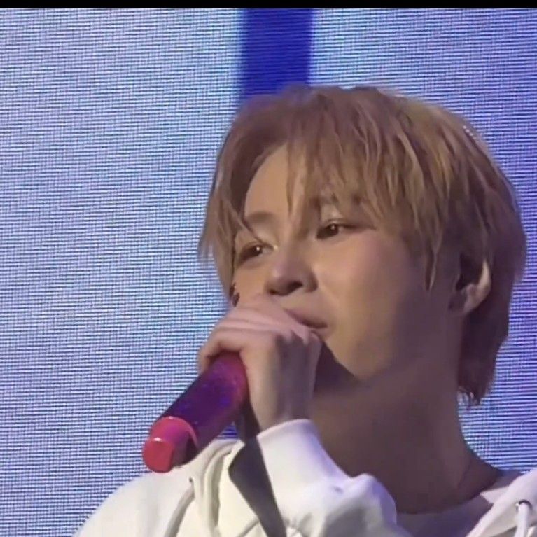 Latest photo of Ha Sungwoon