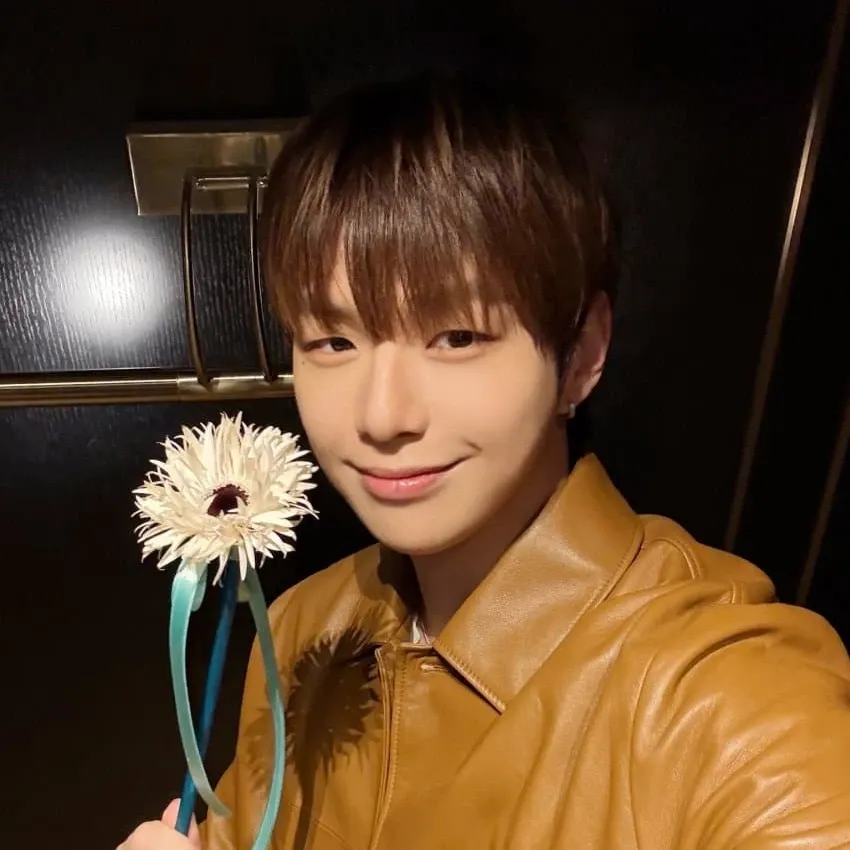 Foto aktivitas terbaru Kang Daniel